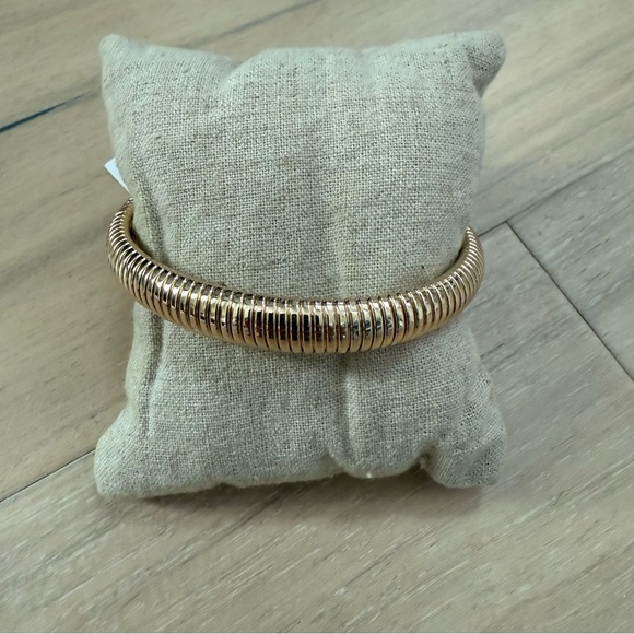 Park Lane Embraceable Gold Coil Bracelet NWT - Picture 2 of 6